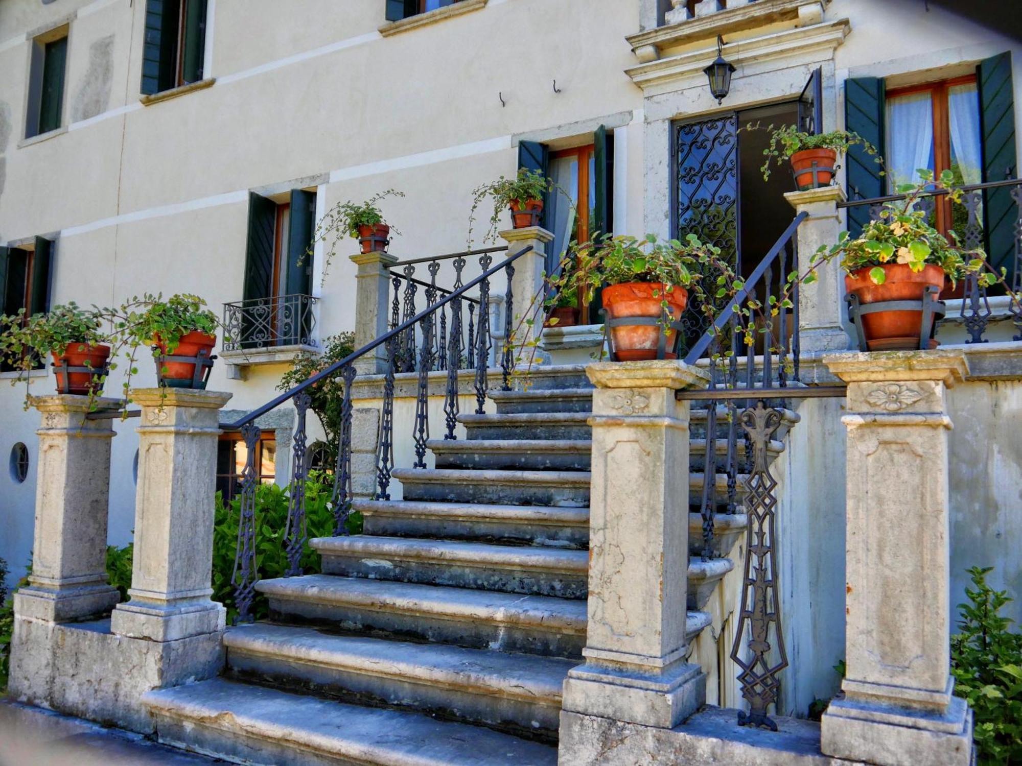 Villa San Liberale - Suites & Wellness - Villa Veneta Feltre Kültér fotó